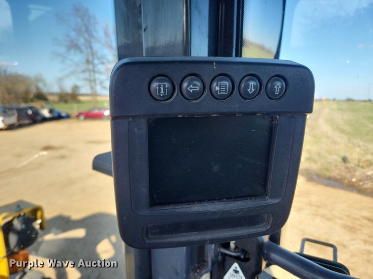 image for item MW9564 2013 John Deere 544K  wheel loader