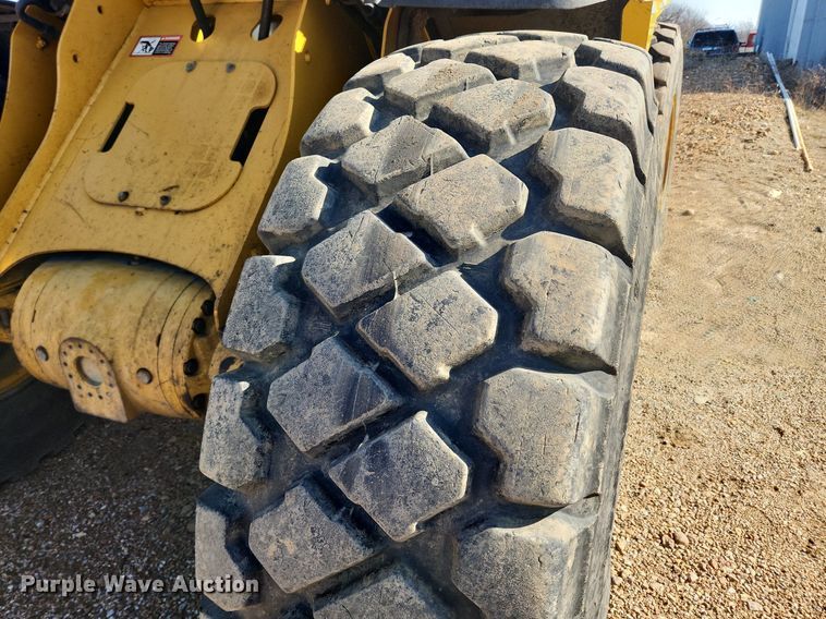 image for item MW9564 2013 John Deere 544K  wheel loader