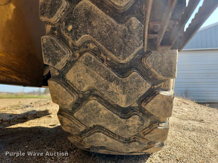 image for item MW9564 2013 John Deere 544K  wheel loader