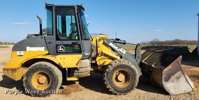 image for item MW9565 2008 John Deere 304J  wheel loader