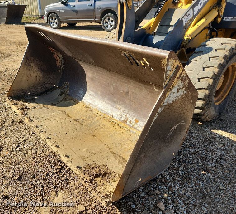 image for item MW9565 2008 John Deere 304J  wheel loader