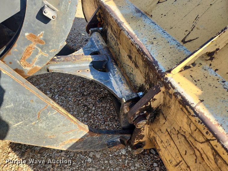 image for item MW9565 2008 John Deere 304J  wheel loader