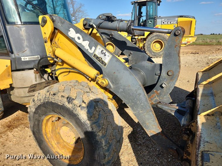 image for item MW9565 2008 John Deere 304J  wheel loader
