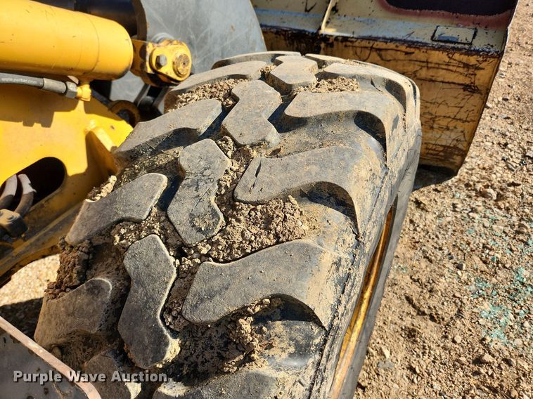 image for item MW9565 2008 John Deere 304J  wheel loader