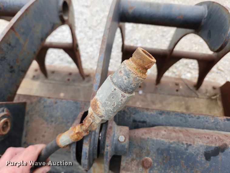 image for item MW9586 Caterpillar 184-3268  wheel loader grapple bucket