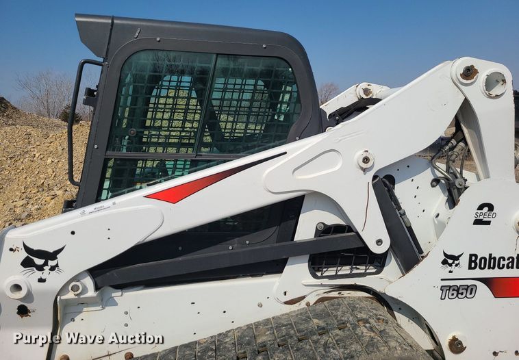 image for item MX9565 2017 Bobcat T650  tracked skid steer loader