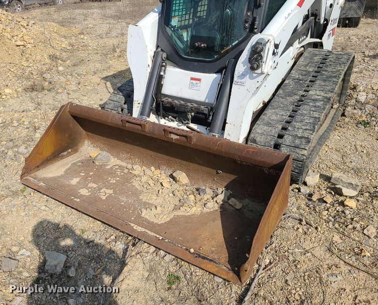 image for item MX9565 2017 Bobcat T650  tracked skid steer loader