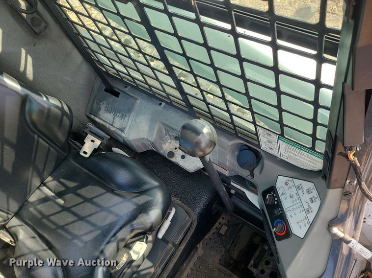 image for item MX9565 2017 Bobcat T650  tracked skid steer loader