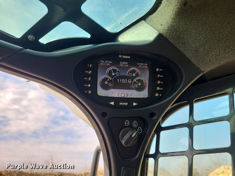 image for item MX9565 2017 Bobcat T650  tracked skid steer loader