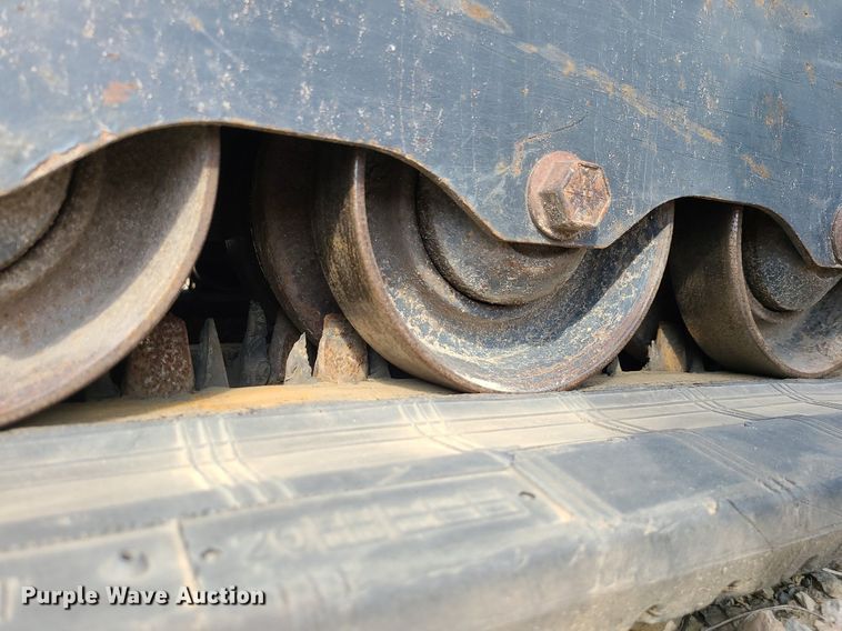 image for item MX9565 2017 Bobcat T650  tracked skid steer loader