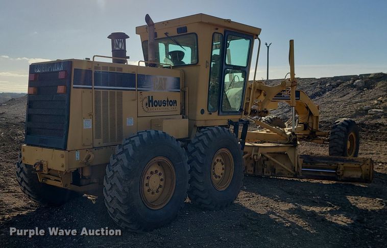 image for item MX9601 1999 Caterpillar 140H  motor grader