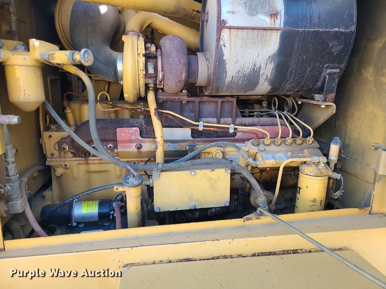 image for item MX9601 1999 Caterpillar 140H  motor grader