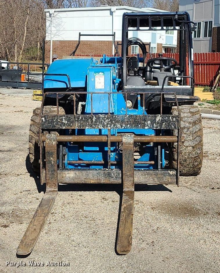 image for item MX9602 2015 Genie GTH-5519  telehandler