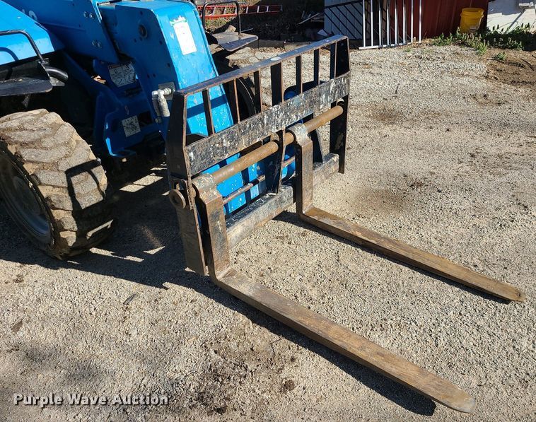 image for item MX9602 2015 Genie GTH-5519  telehandler