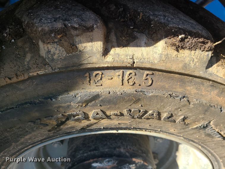 image for item MX9602 2015 Genie GTH-5519  telehandler