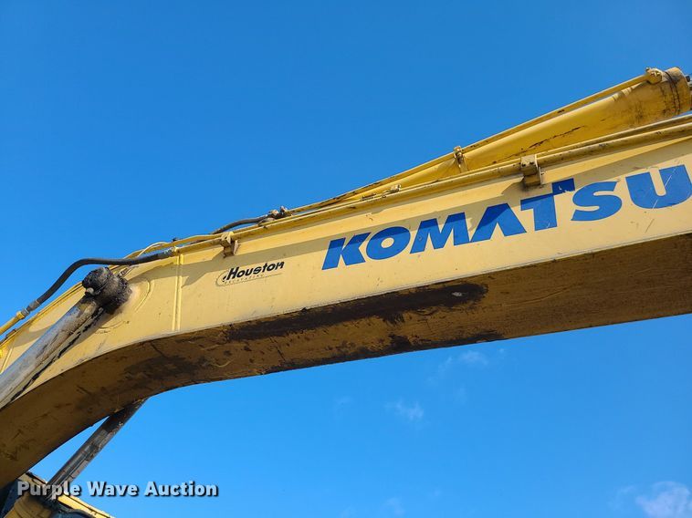 image for item MX9605 2003 Komatsu PC220LC-7  excavator