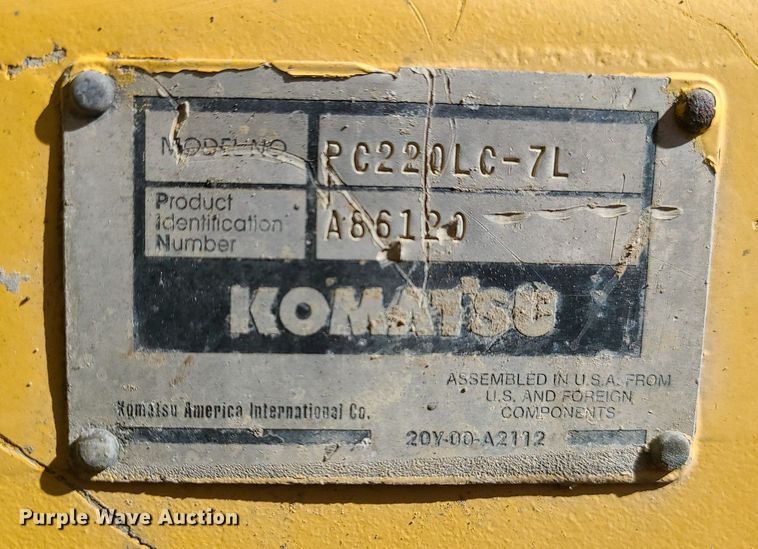 image for item MX9605 2003 Komatsu PC220LC-7  excavator
