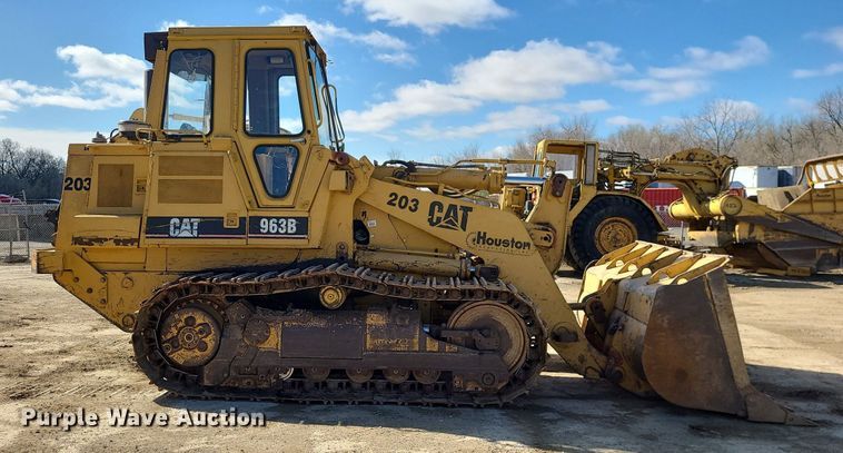 image for item MX9606 1999 Caterpillar 963B  track loader
