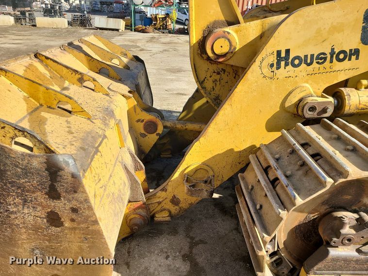 image for item MX9606 1999 Caterpillar 963B  track loader