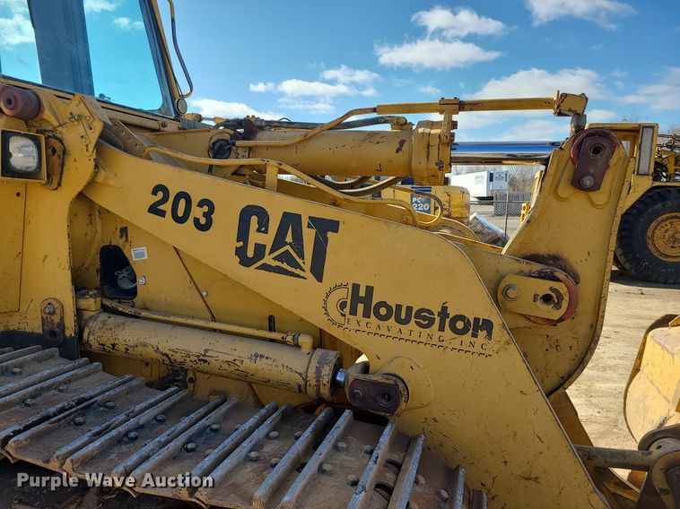 image for item MX9606 1999 Caterpillar 963B  track loader