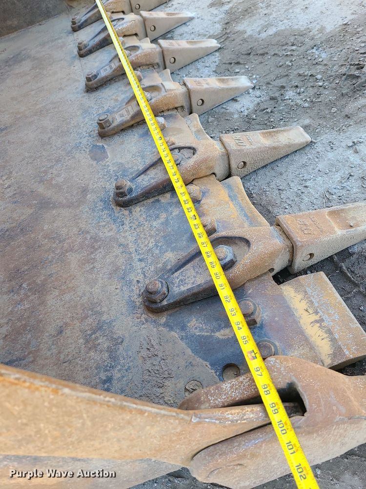 image for item MX9606 1999 Caterpillar 963B  track loader