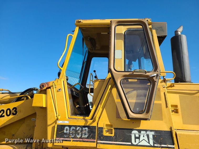 image for item MX9606 1999 Caterpillar 963B  track loader