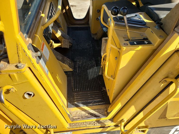 image for item MX9606 1999 Caterpillar 963B  track loader