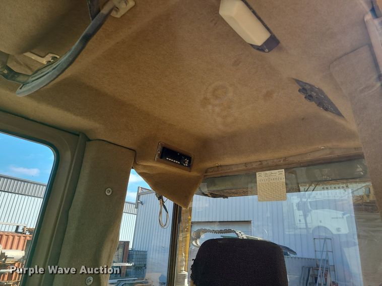 image for item MX9606 1999 Caterpillar 963B  track loader