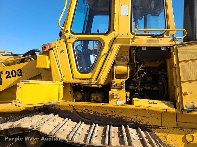 image for item MX9606 1999 Caterpillar 963B  track loader