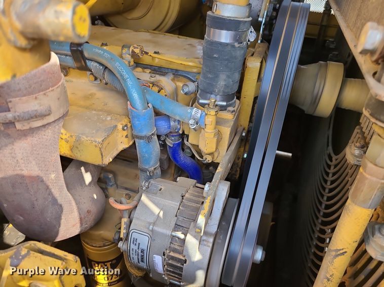 image for item MX9606 1999 Caterpillar 963B  track loader