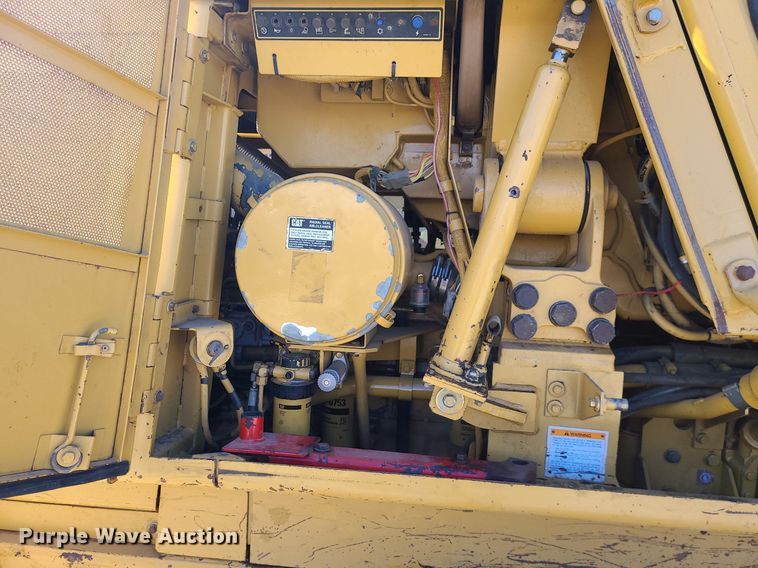 image for item MX9606 1999 Caterpillar 963B  track loader