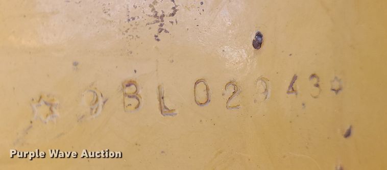 image for item MX9606 1999 Caterpillar 963B  track loader