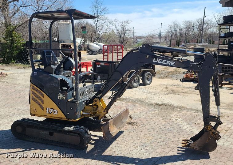 image for item MX9608 2012 John Deere 17D  mini excavator