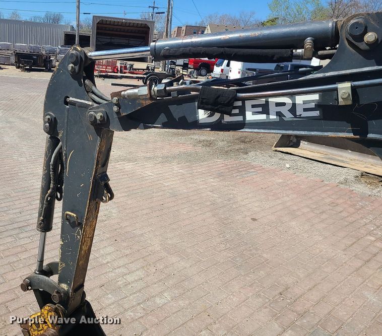 image for item MX9608 2012 John Deere 17D  mini excavator