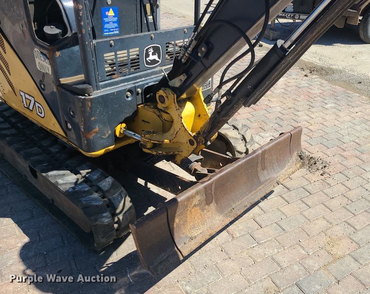 image for item MX9608 2012 John Deere 17D  mini excavator