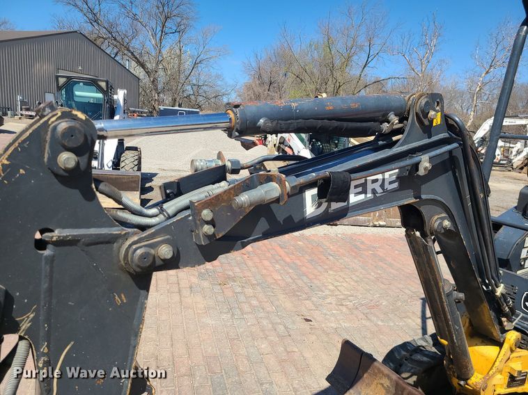 image for item MX9608 2012 John Deere 17D  mini excavator