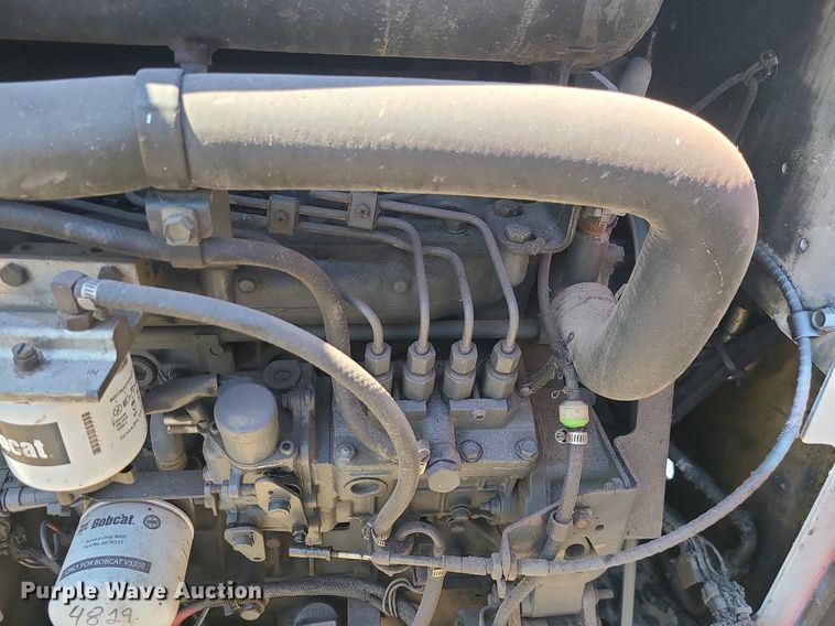 image for item MX9609 2006 Bobcat S250  skid steer loader