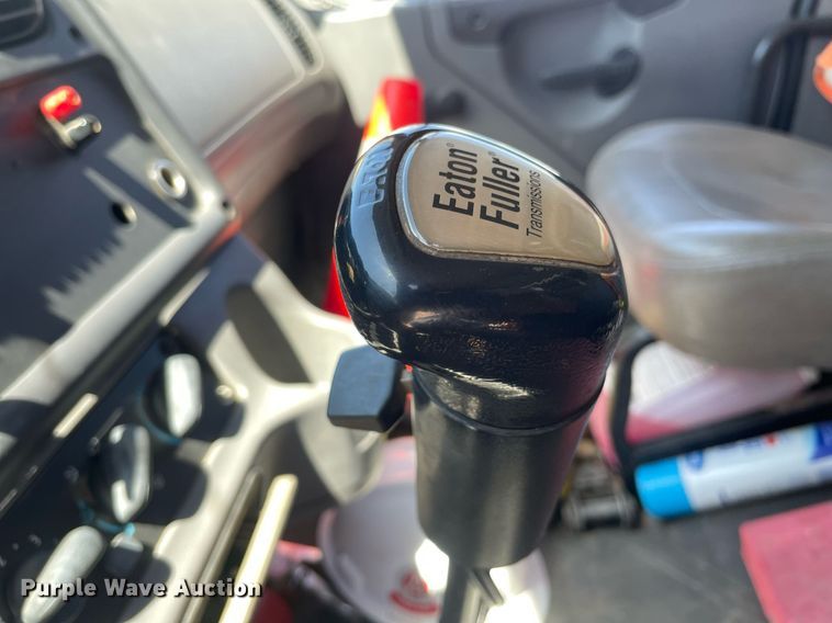 image for item MY9244 2007 Freightliner Business Class M2  roll-off container truck