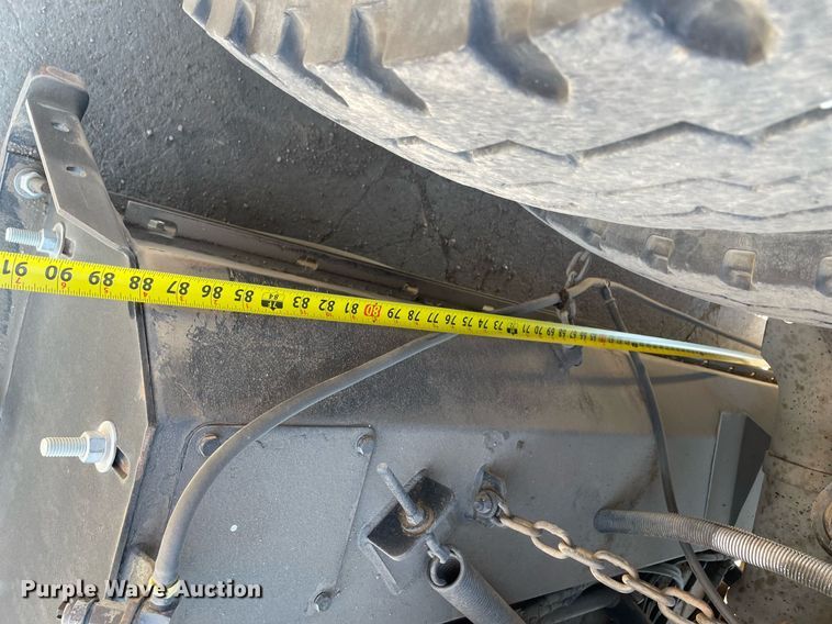 image for item MY9245 2011 International 4300  street sweeper truck