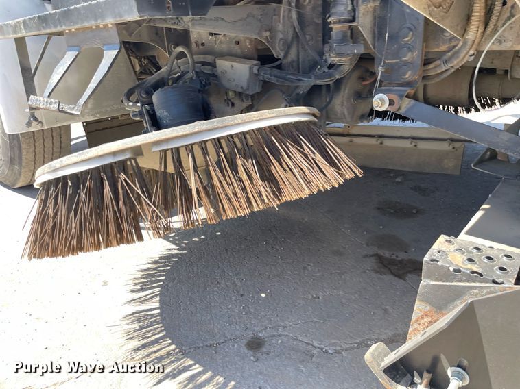 image for item MY9245 2011 International 4300  street sweeper truck