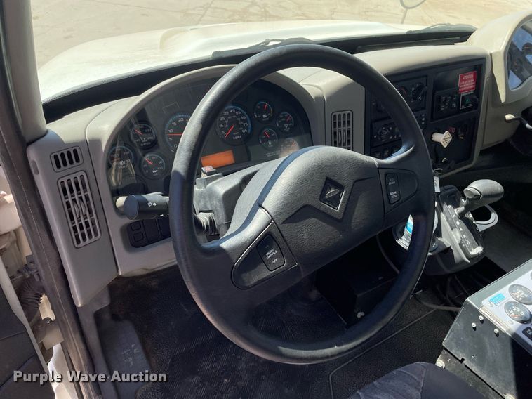 image for item MY9245 2011 International 4300  street sweeper truck