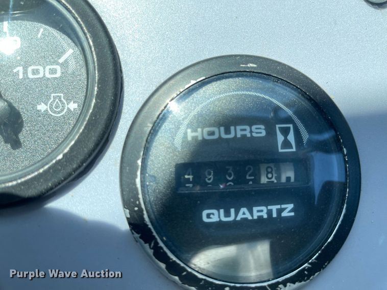 image for item MY9245 2011 International 4300  street sweeper truck