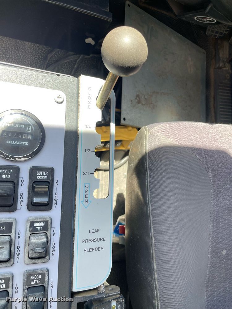 image for item MY9245 2011 International 4300  street sweeper truck