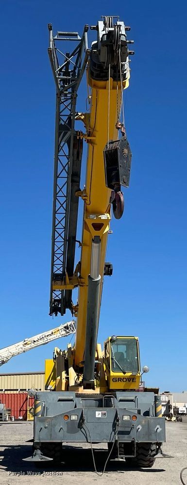 image for item MY9248 2007 Grove RT875E  crane