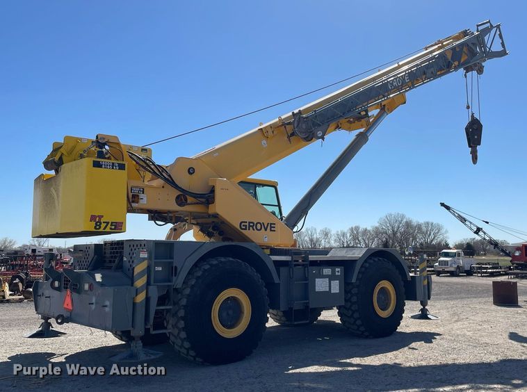 image for item MY9248 2007 Grove RT875E  crane