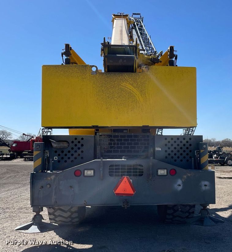 image for item MY9248 2007 Grove RT875E  crane