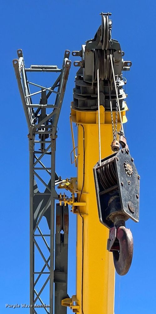 image for item MY9248 2007 Grove RT875E  crane