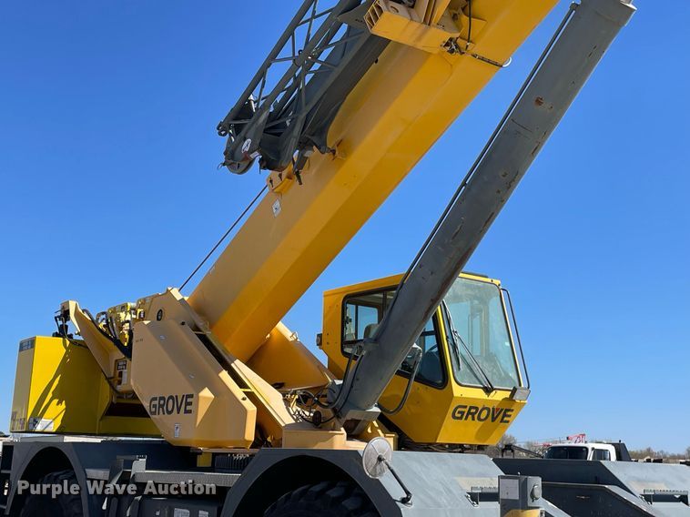 image for item MY9248 2007 Grove RT875E  crane