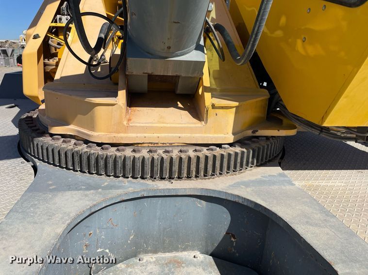 image for item MY9248 2007 Grove RT875E  crane