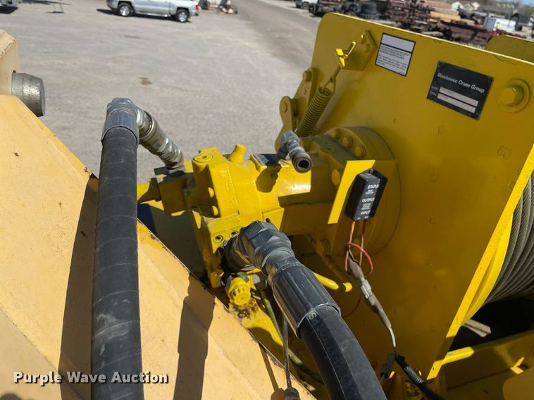 image for item MY9248 2007 Grove RT875E  crane